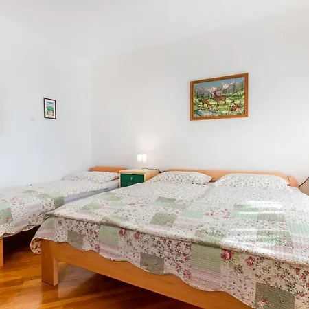 Apartman 1 Bedroom Nice Apartment In Piran