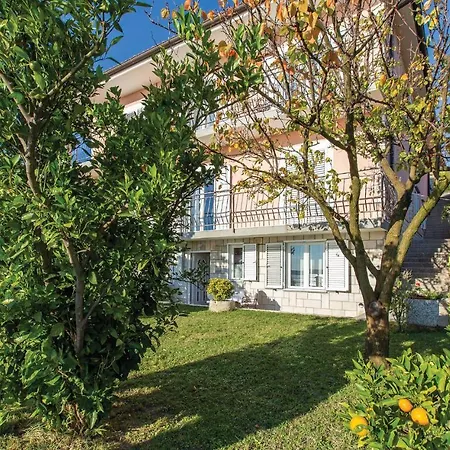 Apartman 1 Bedroom Nice Apartment In Piran