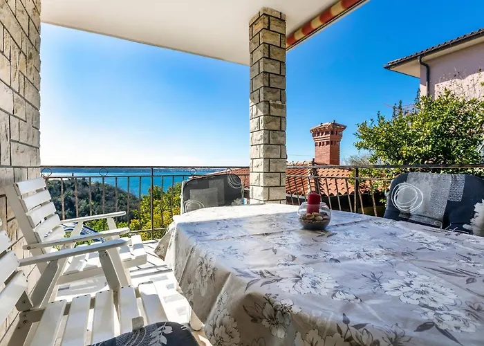 דירה 1 Bedroom Awesome In *