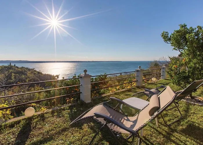 1 Bedroom Awesome In Lägenhet